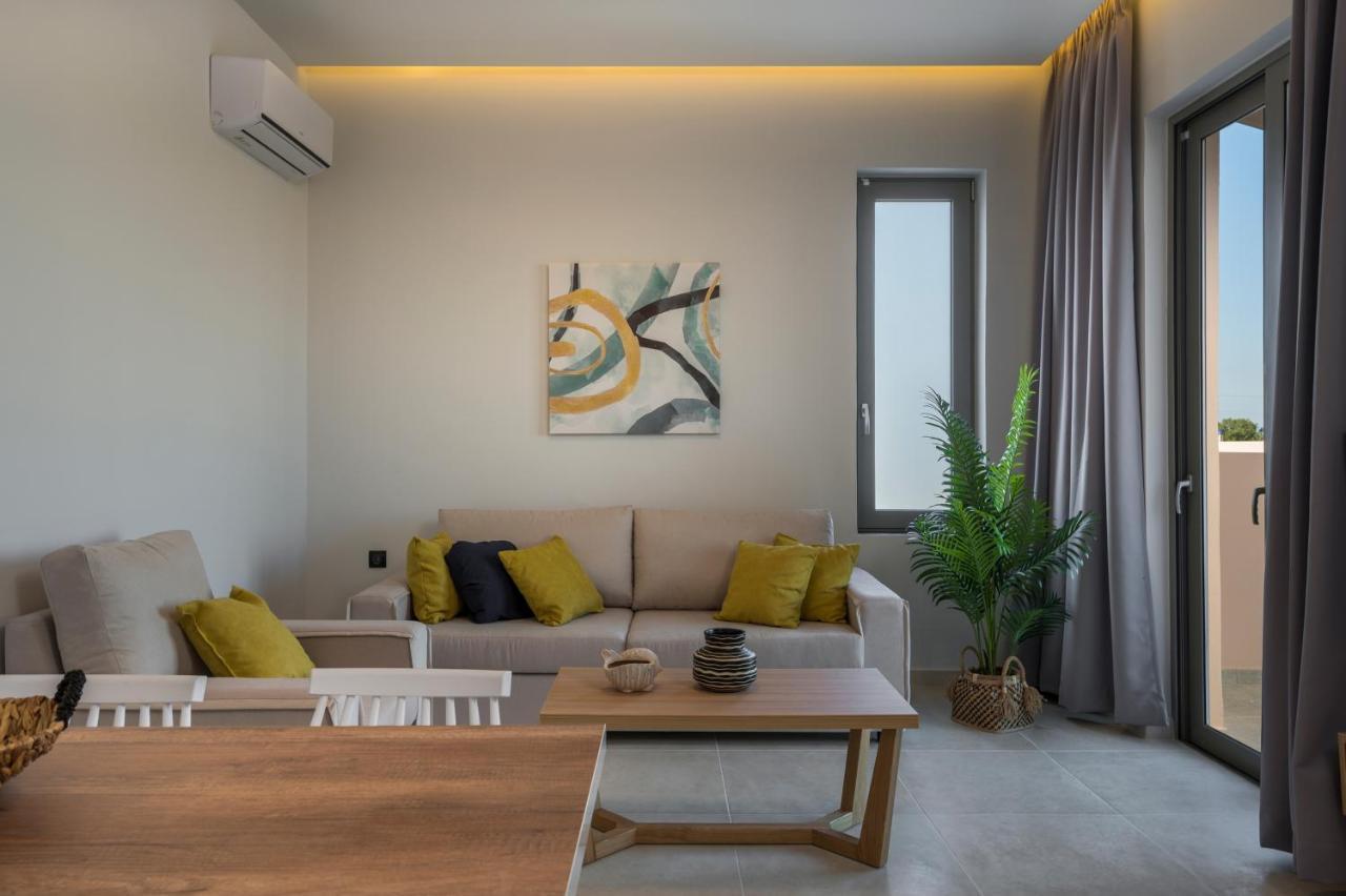 Aegean Breeze Luxury Apartments Next To The Sea Maleme Екстериор снимка