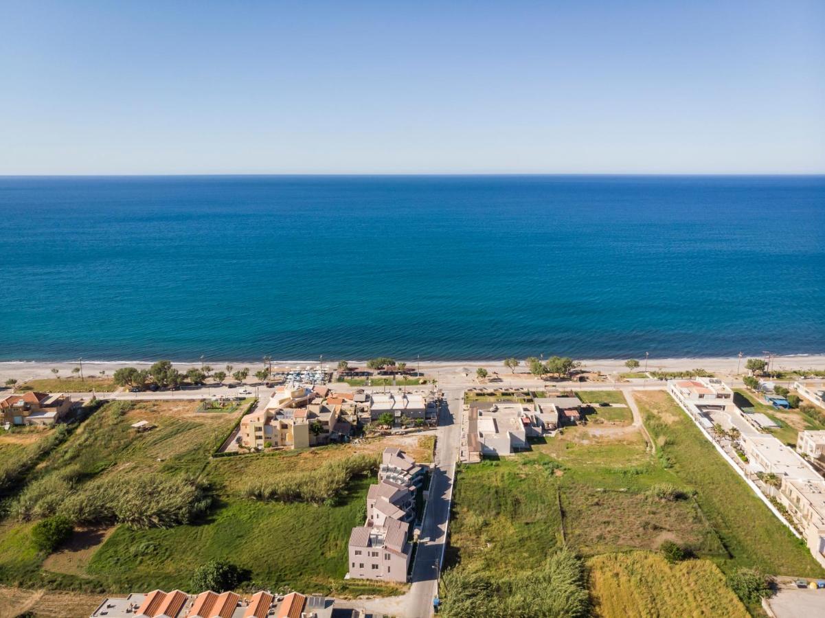Aegean Breeze Luxury Apartments Next To The Sea Maleme Екстериор снимка
