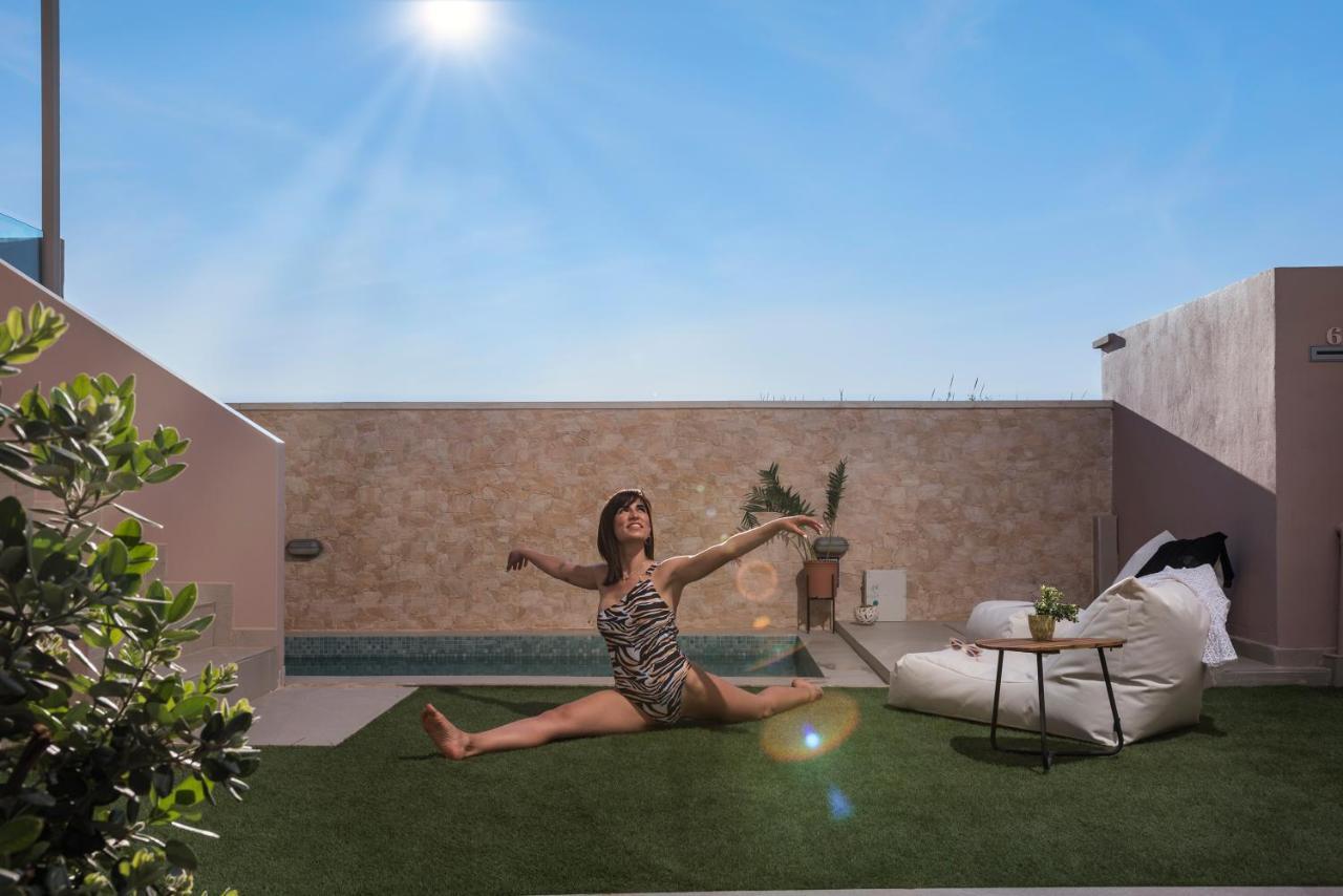 Aegean Breeze Luxury Apartments Next To The Sea Maleme Екстериор снимка